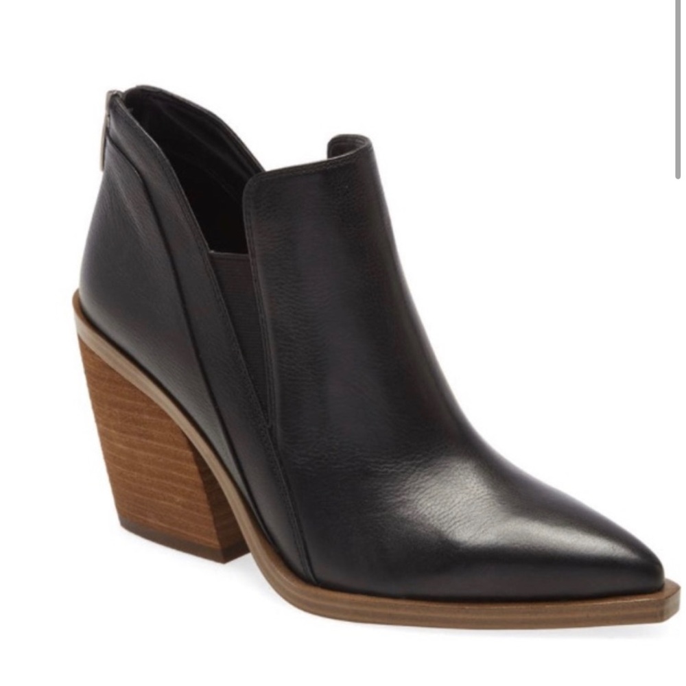 Vince Camuto Gradina Booties/ Size 9/ Black